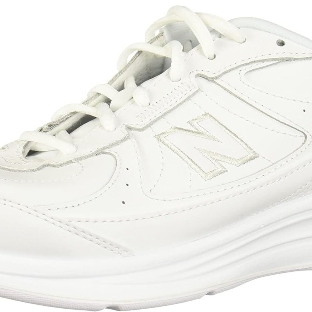 Womenâs Tennis Shoes Leather White Wide Cushioned Sole Walkers
